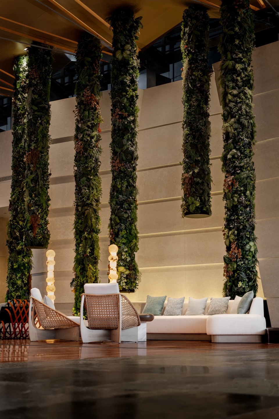 Chengdu Expo Waterfall Hotel