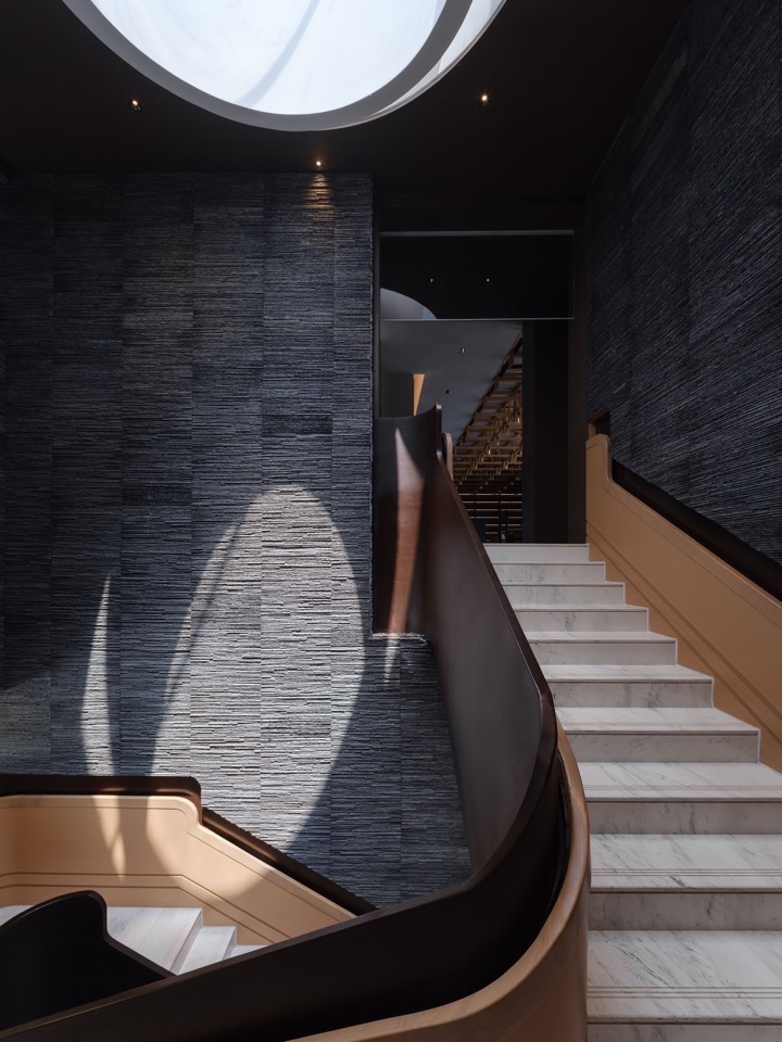SEEK Reataurant by DoDesign