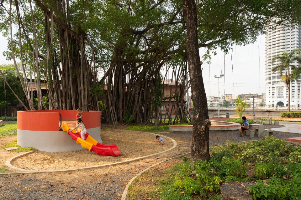 suan san pocket park by shma company limited