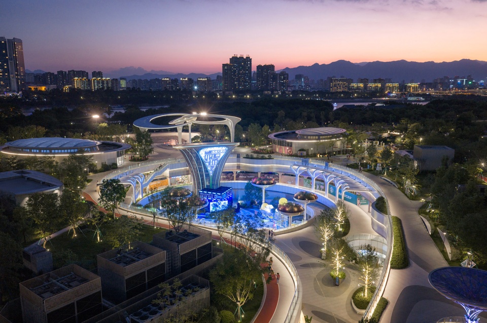 zuohai light year park by waterlily