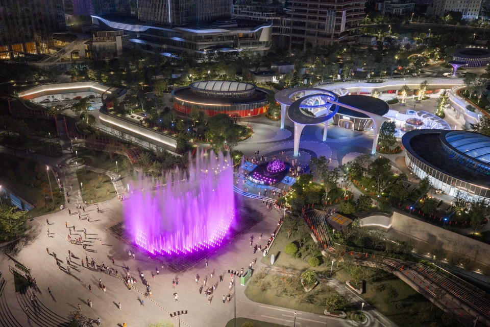 zuohai light year park by waterlily