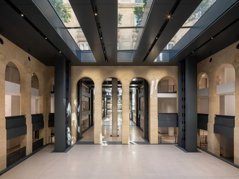 the fondation cartier by jean nouvel