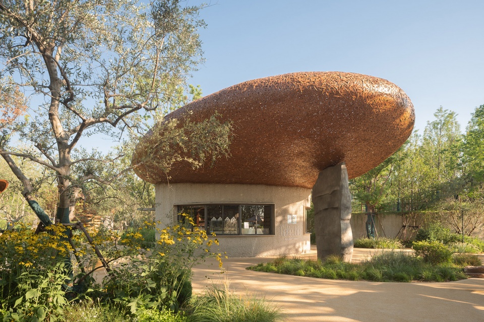 luxeisland farm by various associates