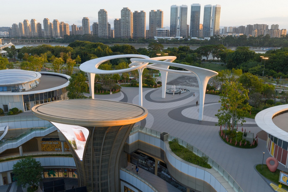 zuohai light year park by waterlily