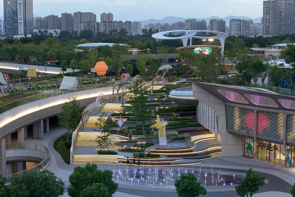 zuohai light year park by waterlily