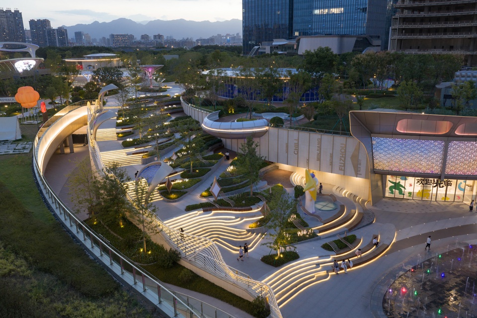 zuohai light year park by waterlily