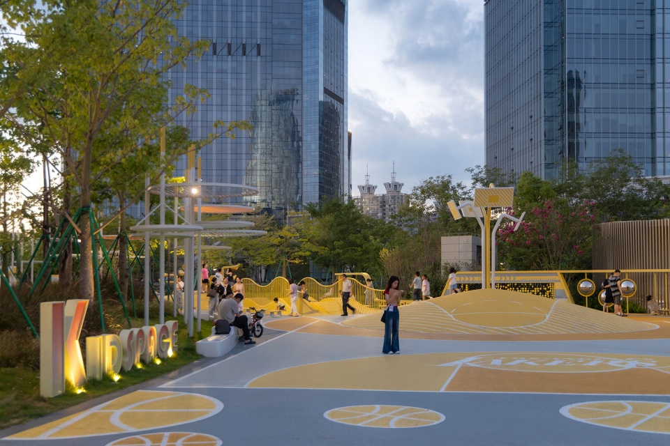 zuohai light year park by waterlily
