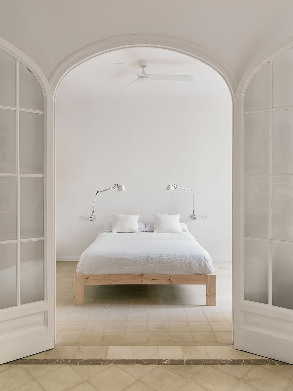Metronom arquitectura Barcelona interior design flat refurbishment 01