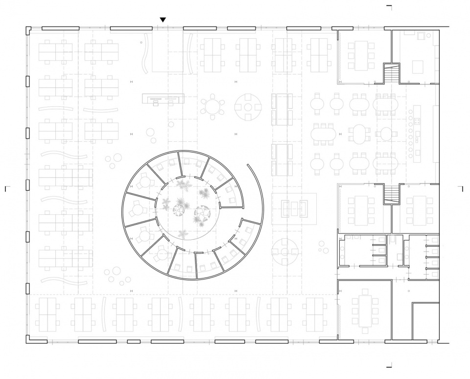 Roamler Office by Beyond Space