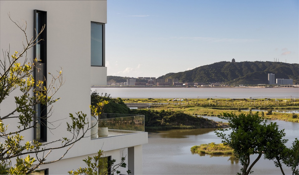 seaside retreat in dongtou by shanghai wushang interior design