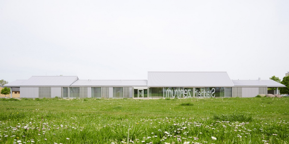 Community Center in Pasewalk by augustinundfrank winkler ARCHITEKTEN poe