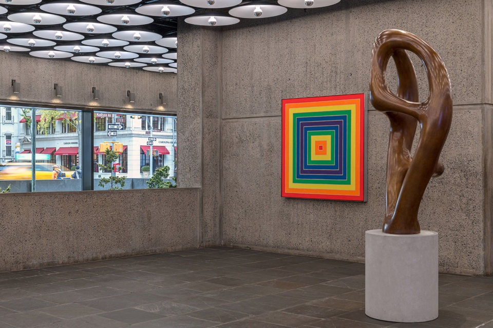Transform the vitality of the street into the sincerity and profundity of art