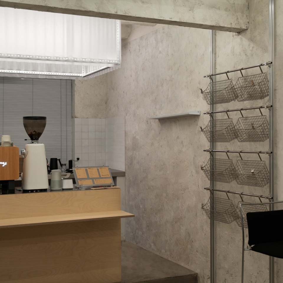 sleeping dogs coffee by inception design studio