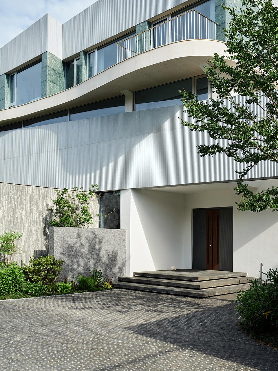 Xiaye Zhang Residence by STUDIO MOR