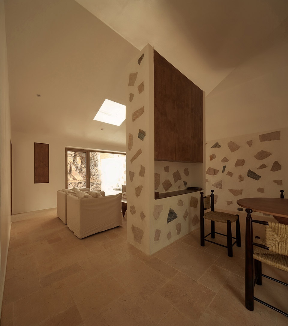 Yangshan Cottage by Atelier dMore