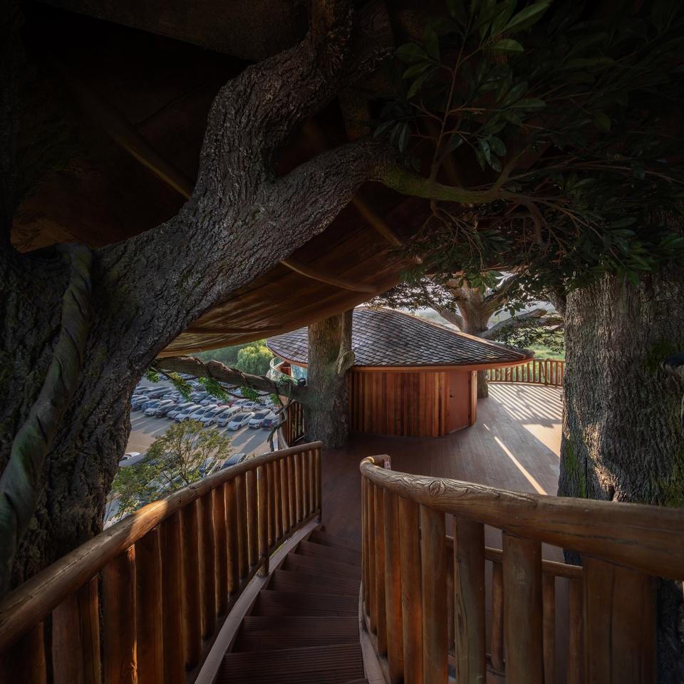 Forest Nests Treepod Project by Doarchi