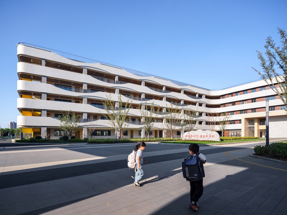wuxi xinwu shixin experimental school by minax architects
