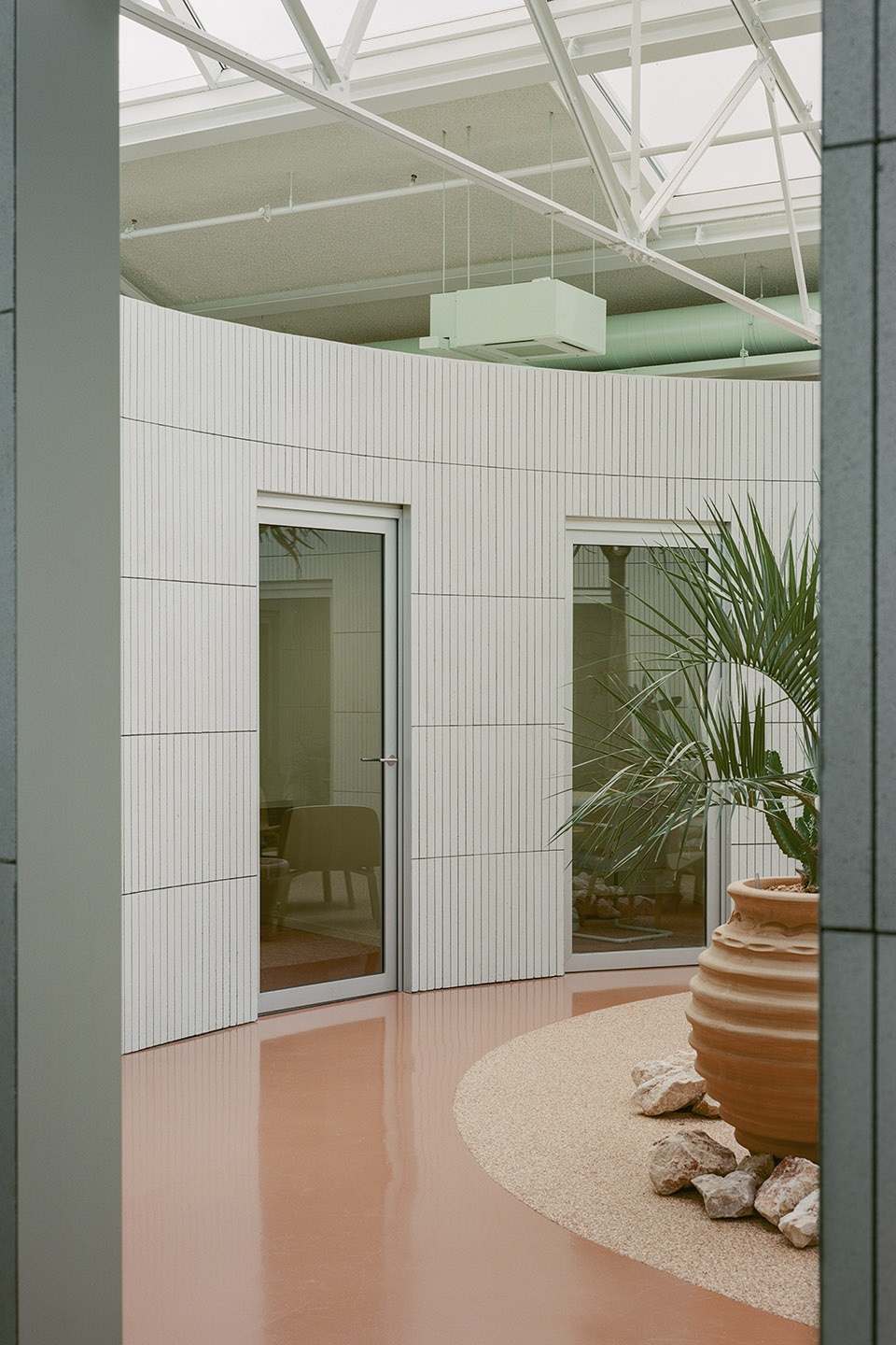 Roamler Office by Beyond Space