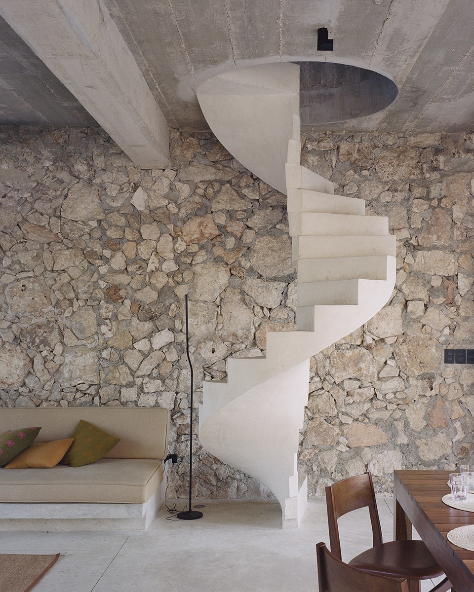 Casa en los Cocos by Ludwig Godefroy Architecture