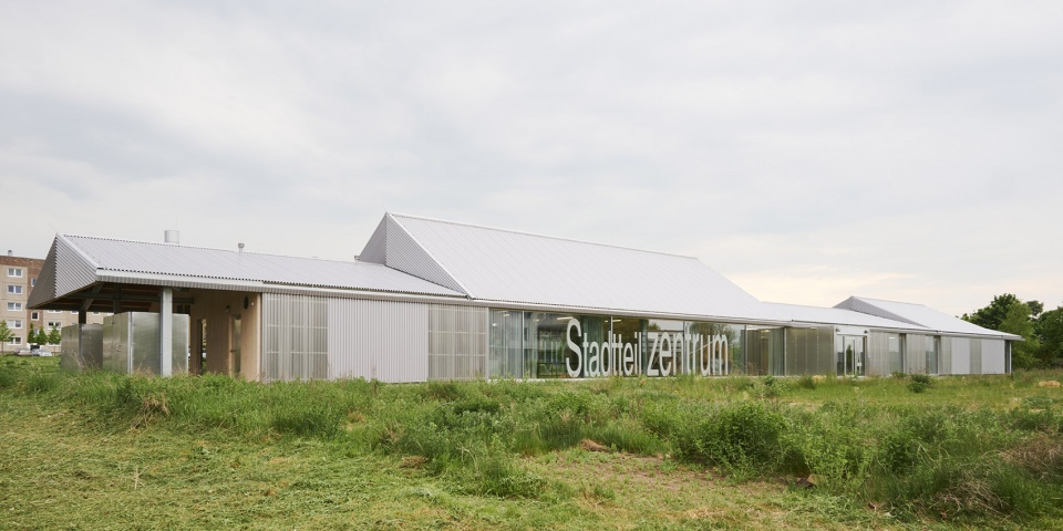 Community Center in Pasewalk by augustinundfrank winkler ARCHITEKTEN