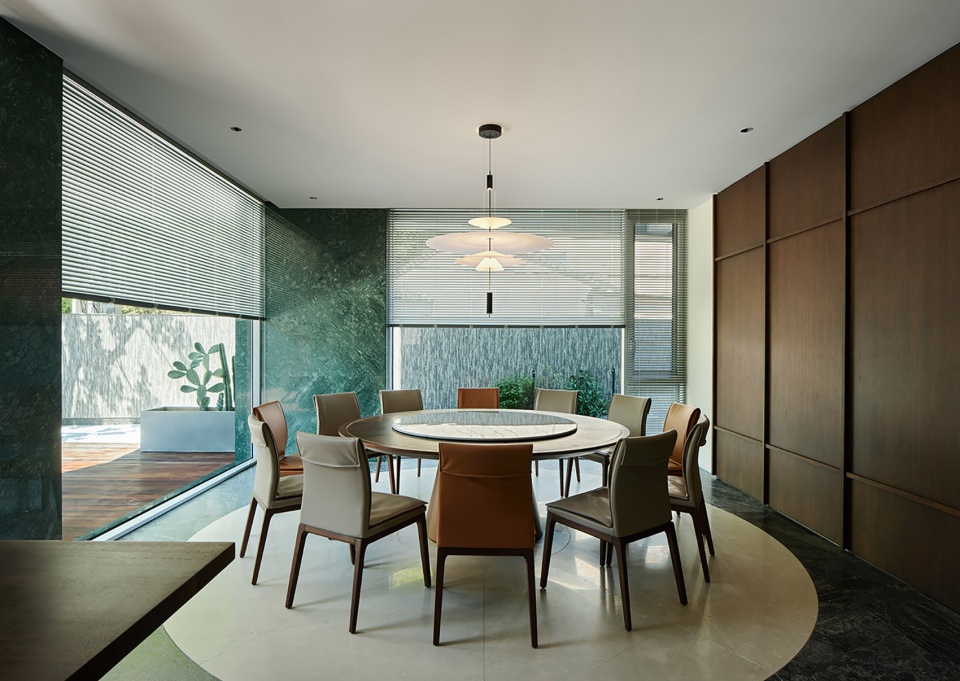 Xiaye Zhang Residence by STUDIO MOR