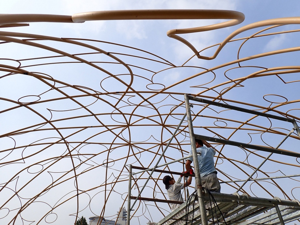 Osmanthus Moon by HCCH Studio