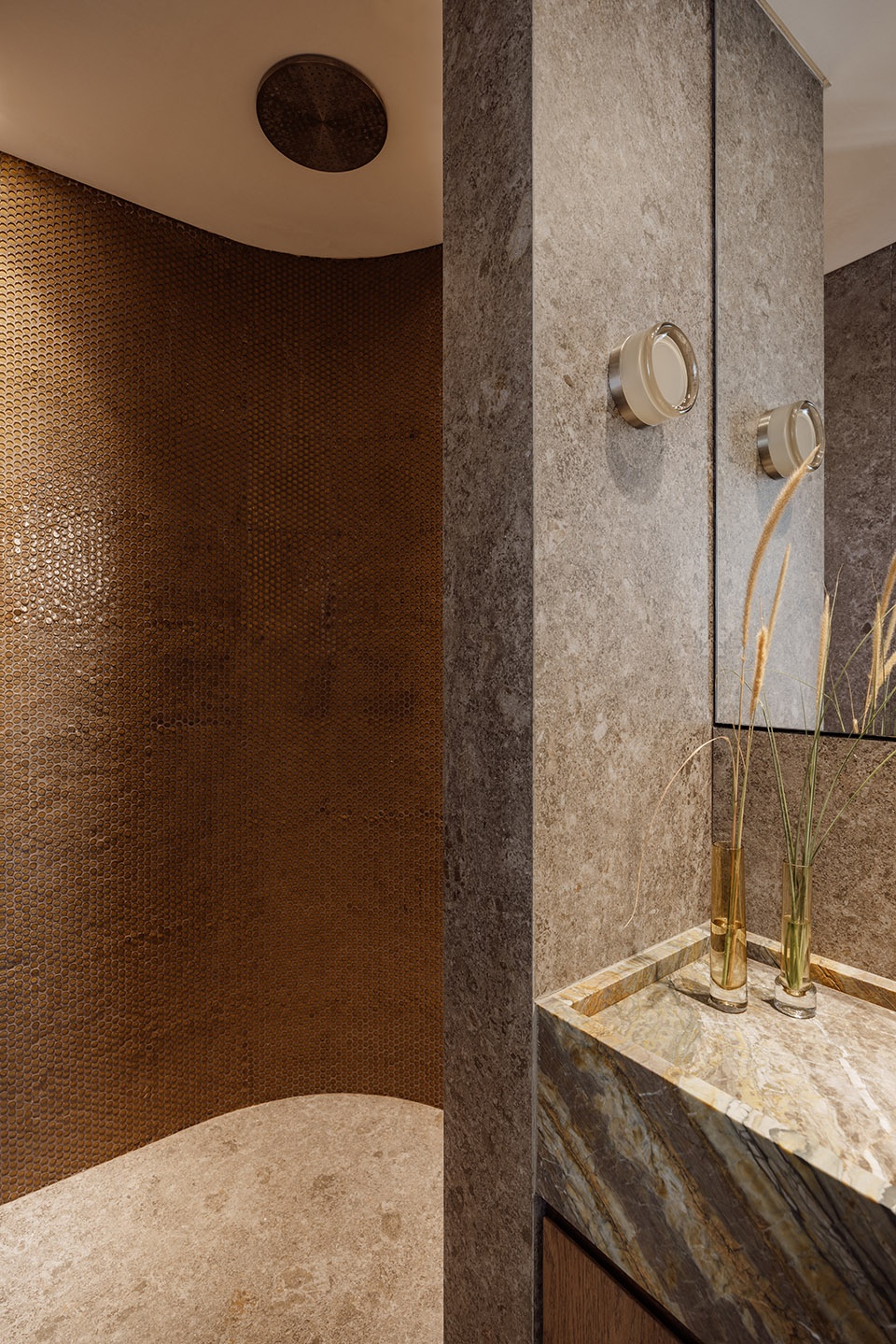lumen residence by block722