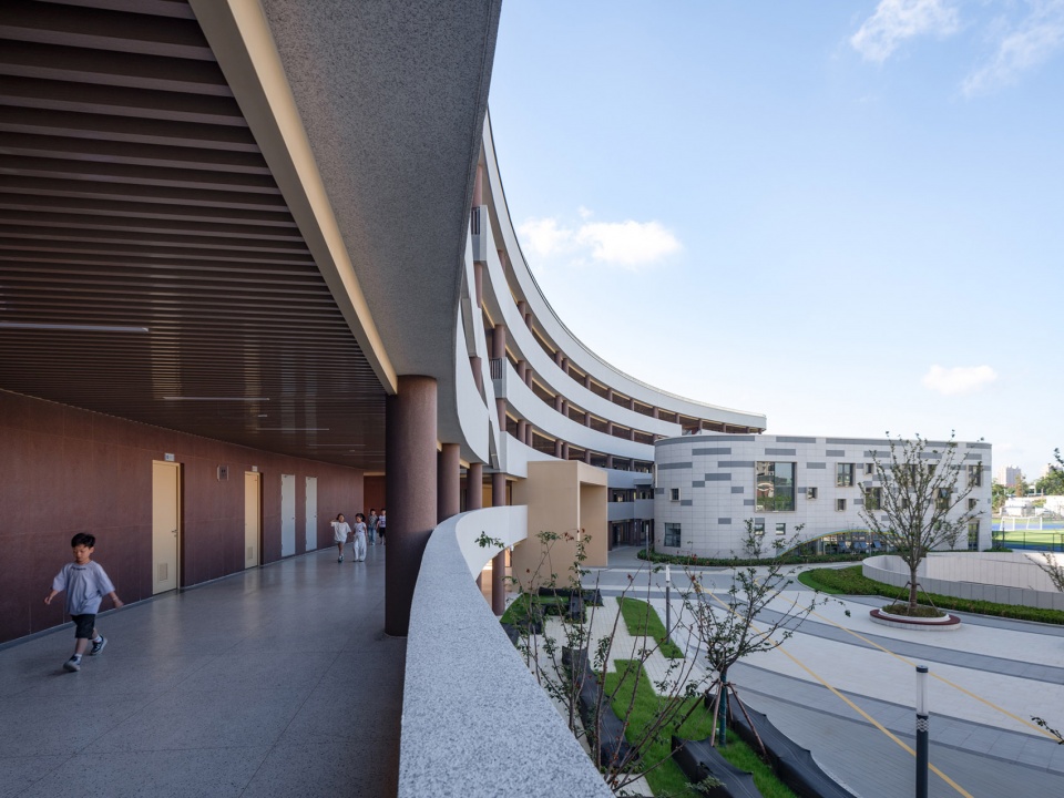 wuxi xinwu shixin experimental school by minax architects