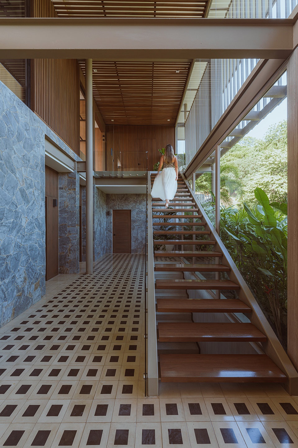 villa nuri by studio saxe