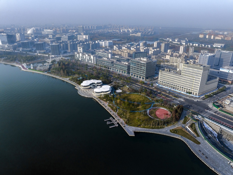 renovation of dishui lake landscape by aisa