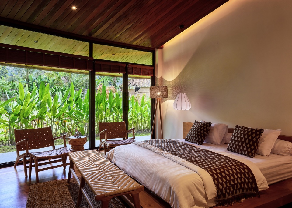 Villa Omah Prana by Alexis Dornier