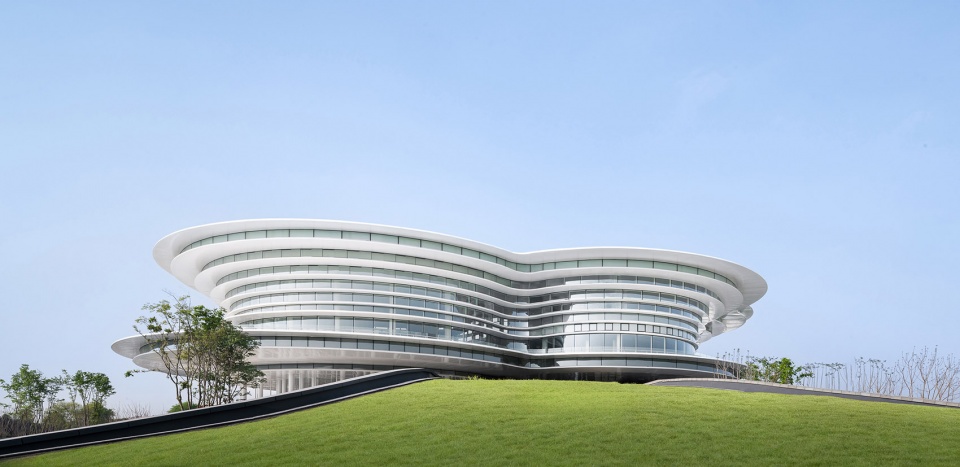 Cloud Exhibition Center