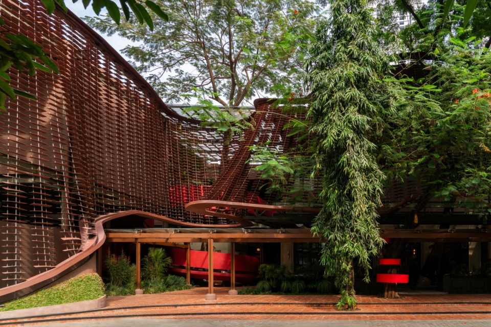 lattice creative garden by radar