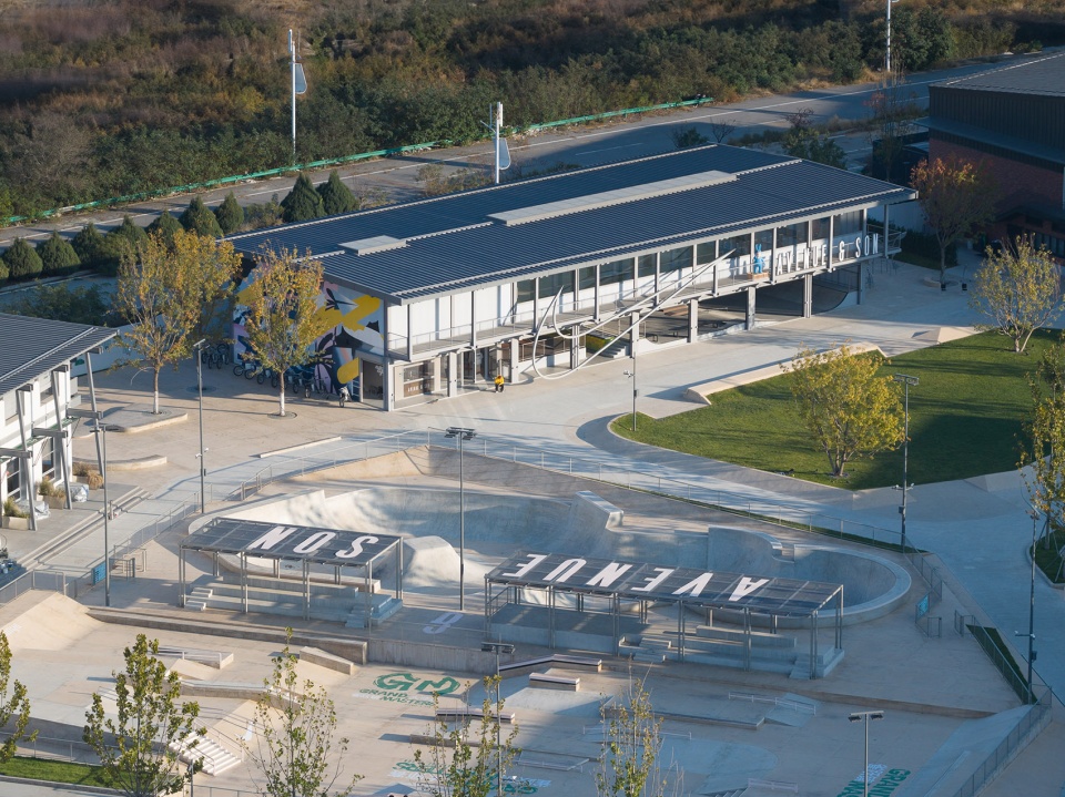 AVENUE SON SKATEPARK NORTH COAST by Various Associates
