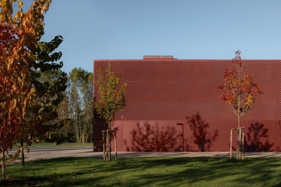 Albignasego Auditorium Theatre by MD41