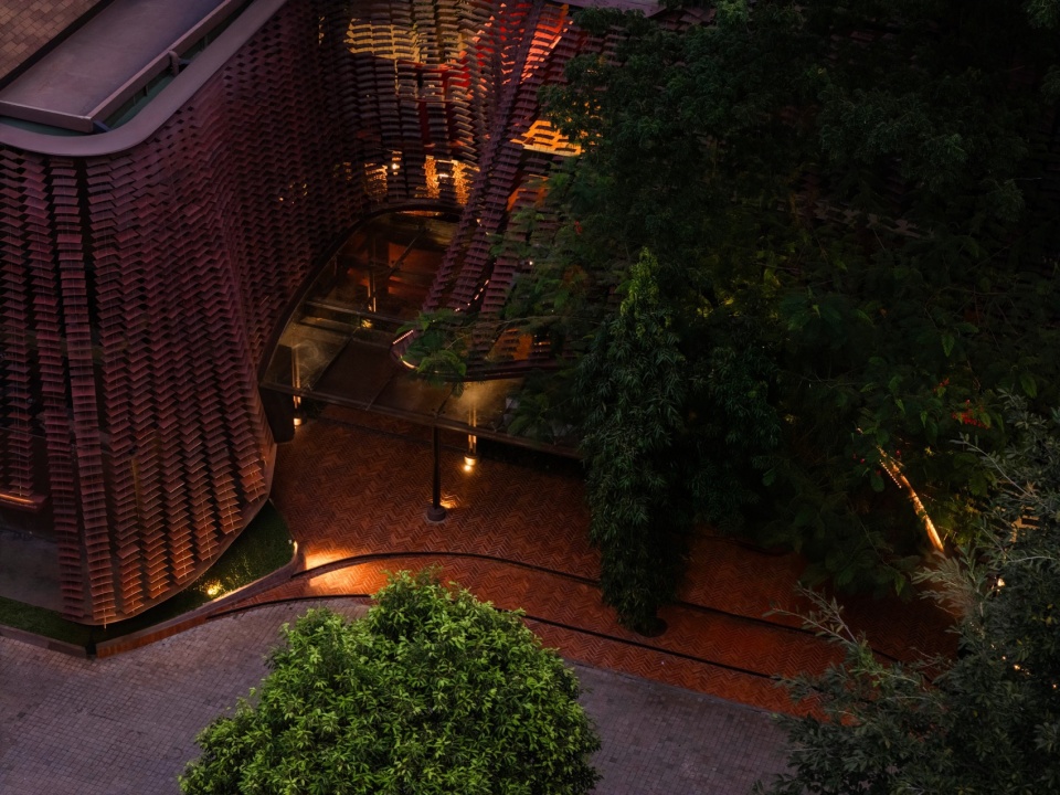 lattice creative garden by radar