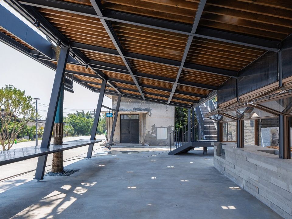 Pengpenger Bistro by UN GROUP