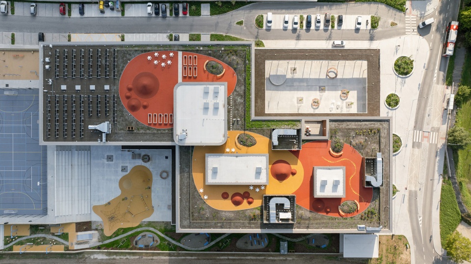 Union school VIDA by OVA
