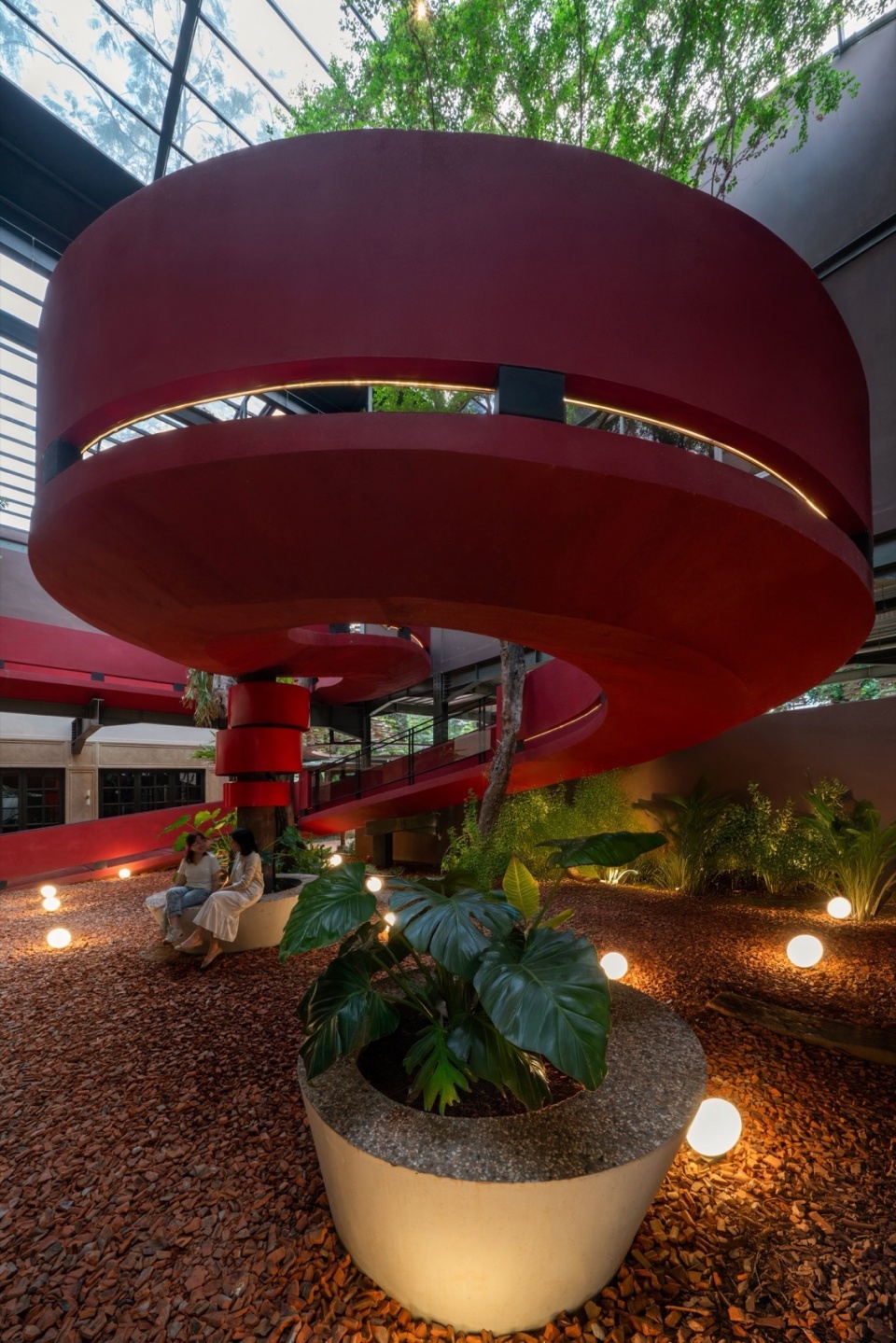 lattice creative garden by radar