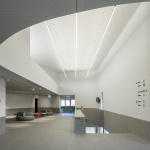 Ponto C——文化与创意中心，葡萄牙 / Galeria Gabinete