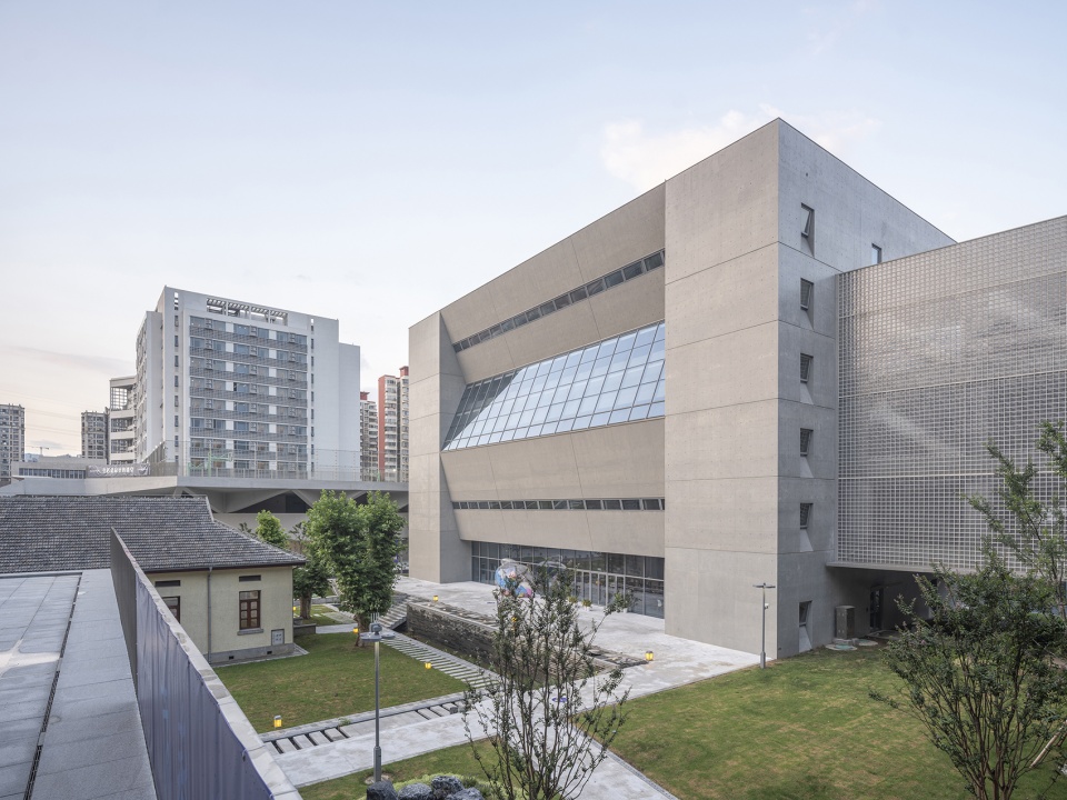 LibraryofNSFZXiaozhuangCampus