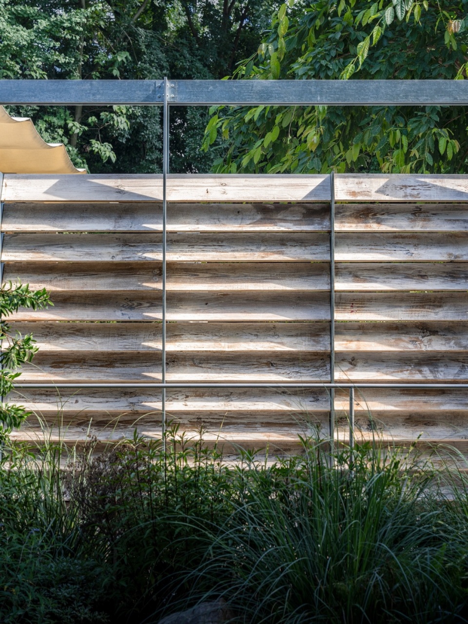 Yeeii Teahouse by vari architects