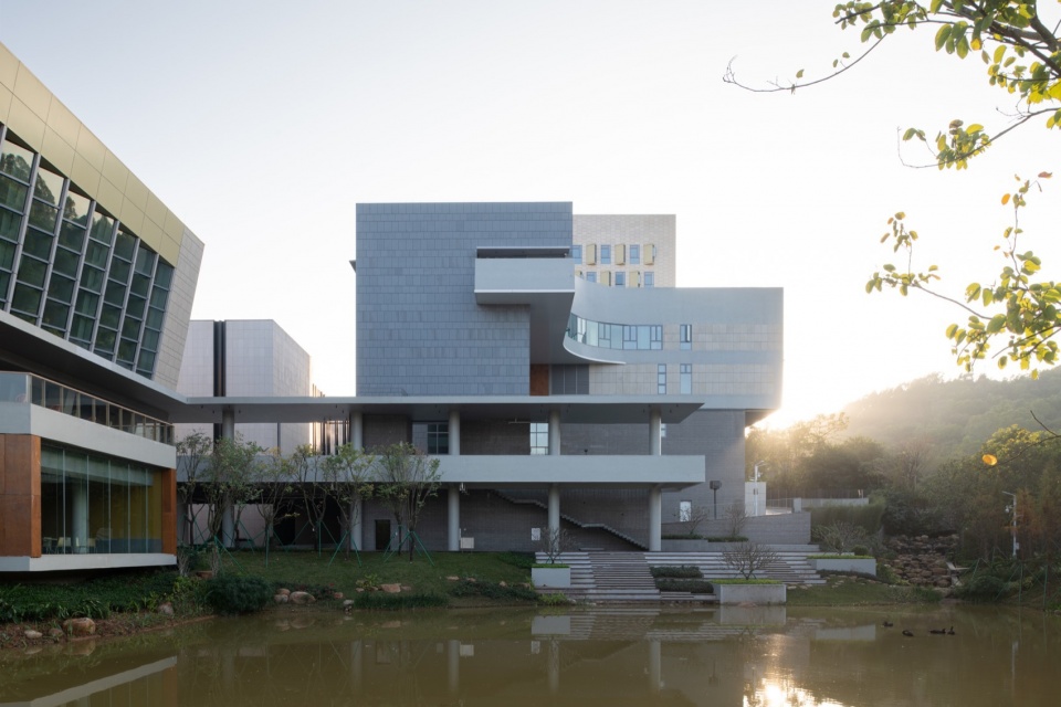 the chinese university of hong kong shenzhen phase ii by wang weijen architecture