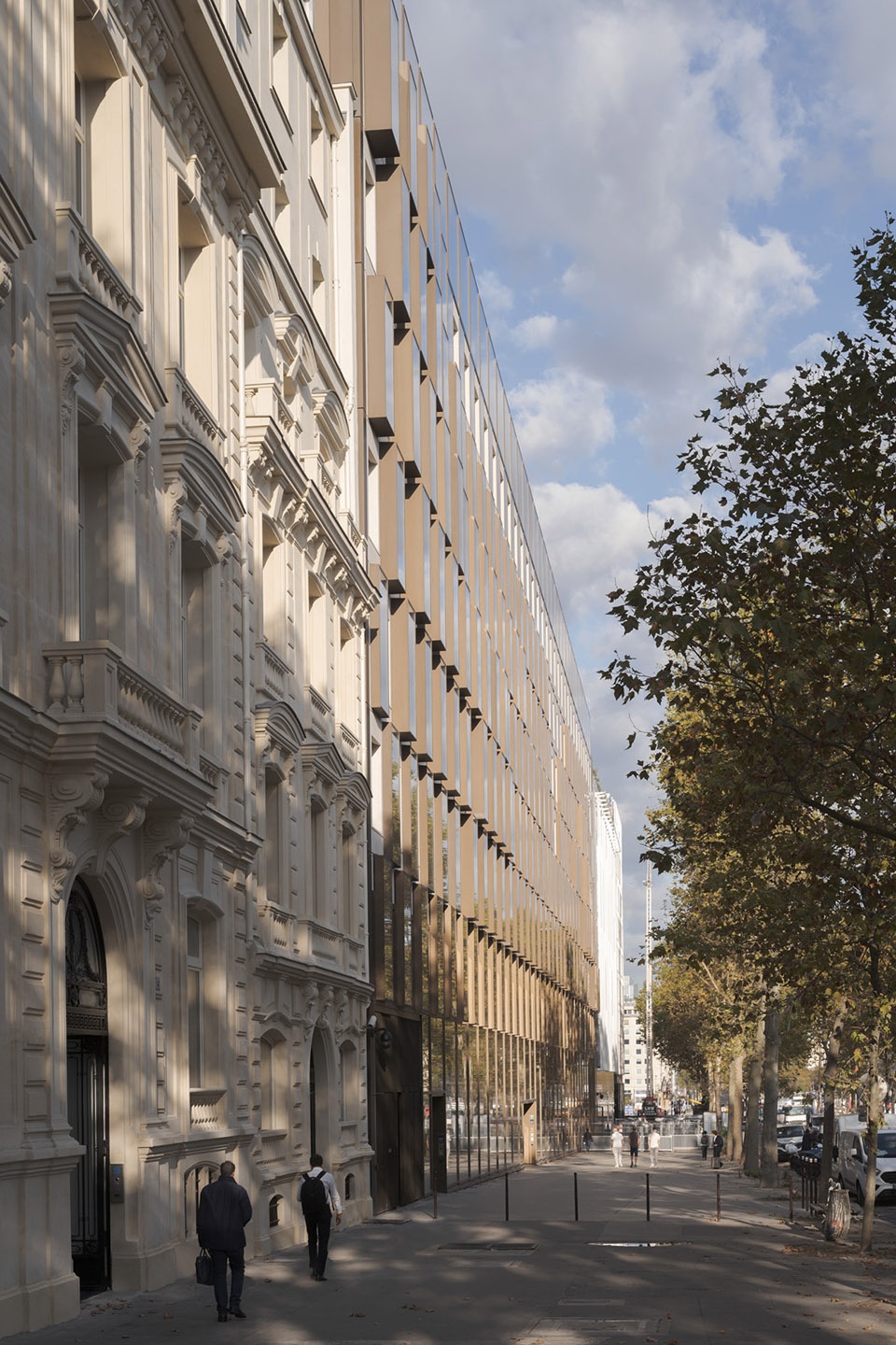 110 metres of renewed facade in Paris by Baumschlager Eberle Architekte