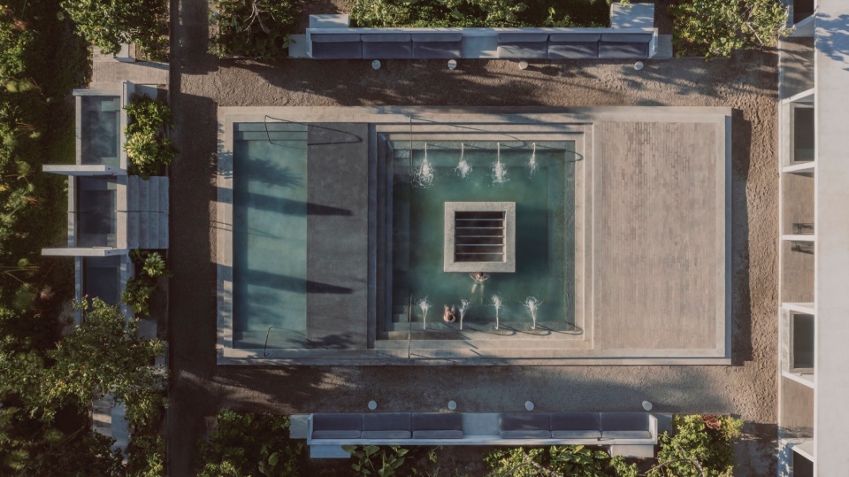 thermal garden by perez gomez arquitectura