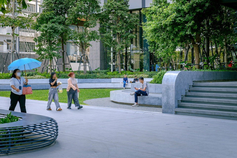 PUNN SMART WORKSPACE Landscape design by REC STUDIO