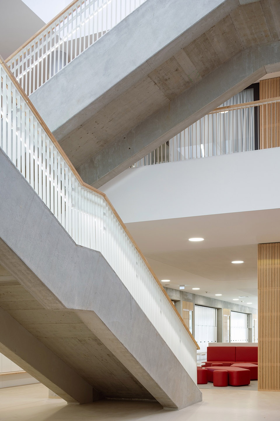 Union school VIDA by OVA