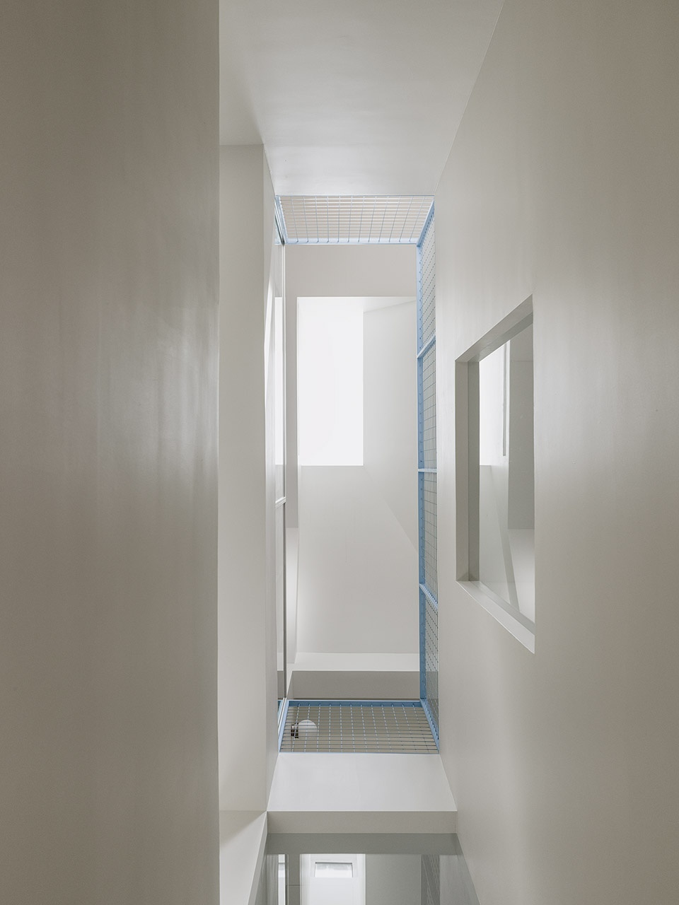 House White by 7F Design Studio