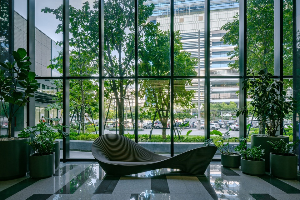 PUNN SMART WORKSPACE Landscape design by REC STUDIO