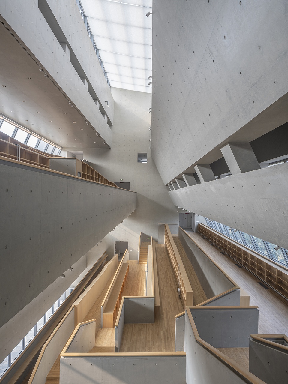 LibraryofNSFZXiaozhuangCampus